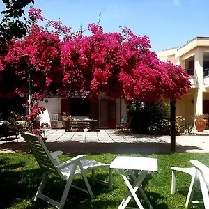 Casa vacanze La Depandance Di Rosa Locazioni Brevi, Mondello